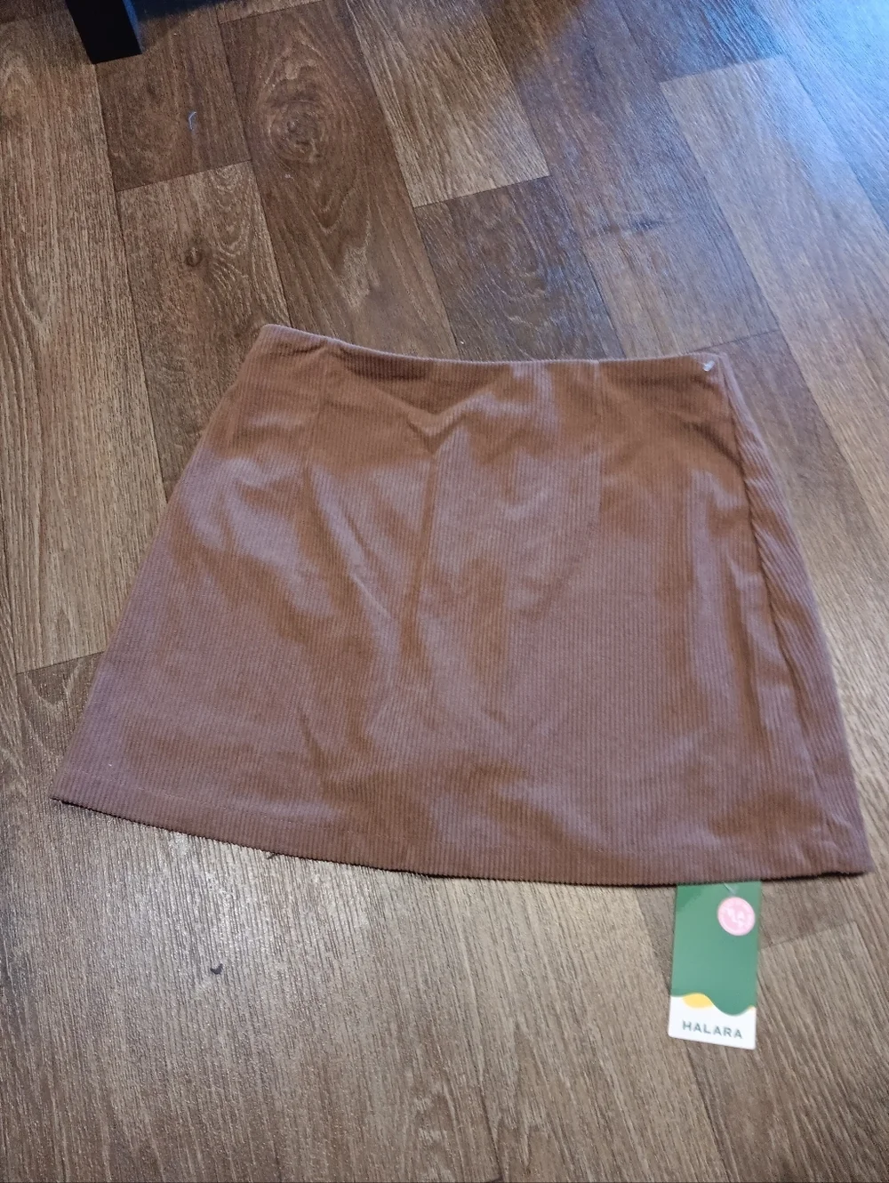 Halara High Waisted 2-in-1 A Line Mini Corduroy Casual Skirt Sz M New